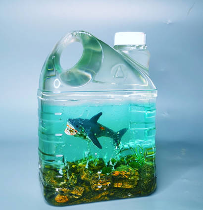 Shark and-resin-lamp-by-MB-Resin-art